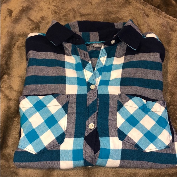 Tops - Button up shirt